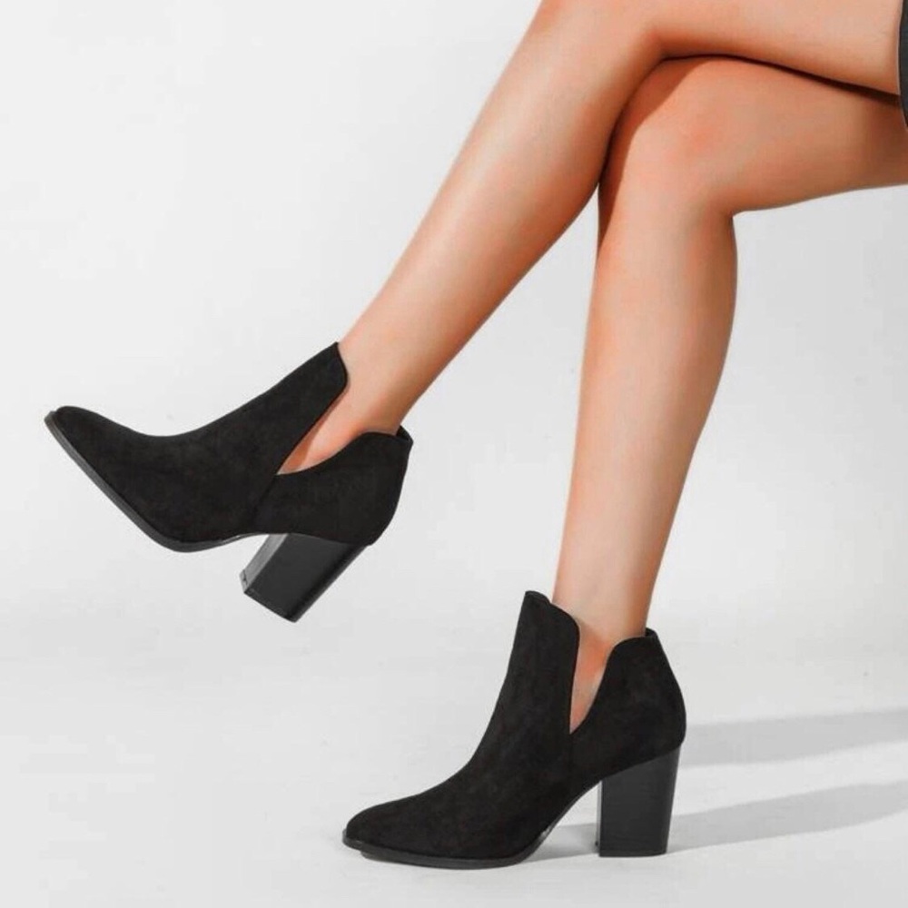 Shein suede v-cut ankle boots, black size 39/8 US